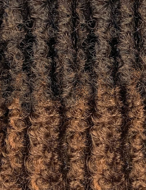 Outre X-Pression Lil Looks Wavy Bomb Twist 8" Synthetic Hair Crochet Braid