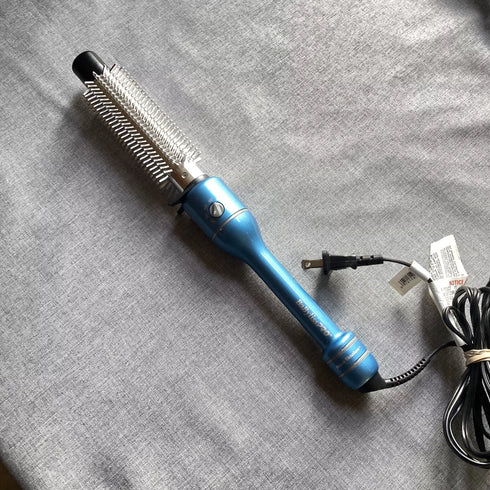 BAB32803 CONAIR BABYLISSPRO NANO TITANIUM THERMAL BRUSH IRON* 1"